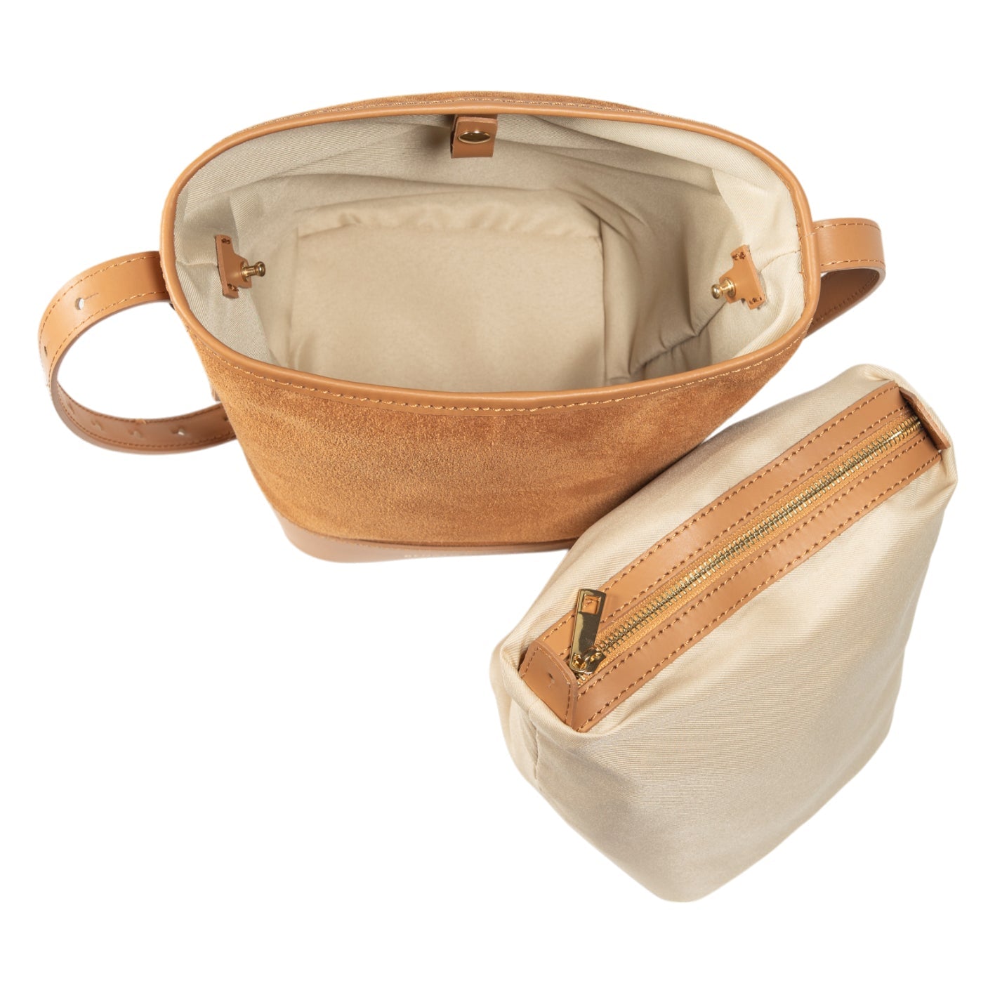 Damen Beuteltasche aus echtem Leder in Cognacbraun – Handgefertigt in Italien, elegantes Design mit verstellbarem Schulterriemen, hochwertige Verarbeitung, perfekt für Alltag und besondere Anlässe.