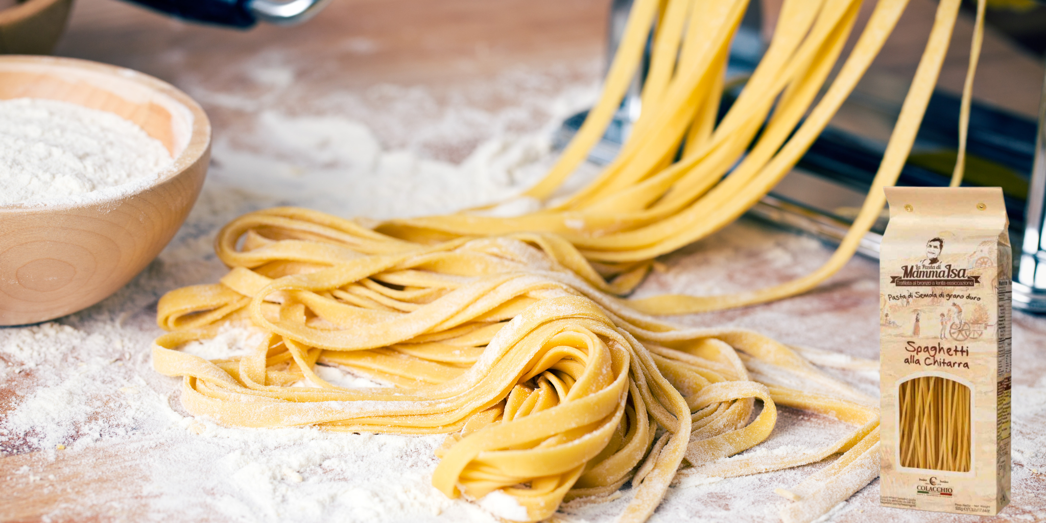 Frische hausgemachte Pasta – Spaghetti alla Chitarra aus hochwertigem Hartweizengrieß, perfekt für authentische italienische Gerichte.