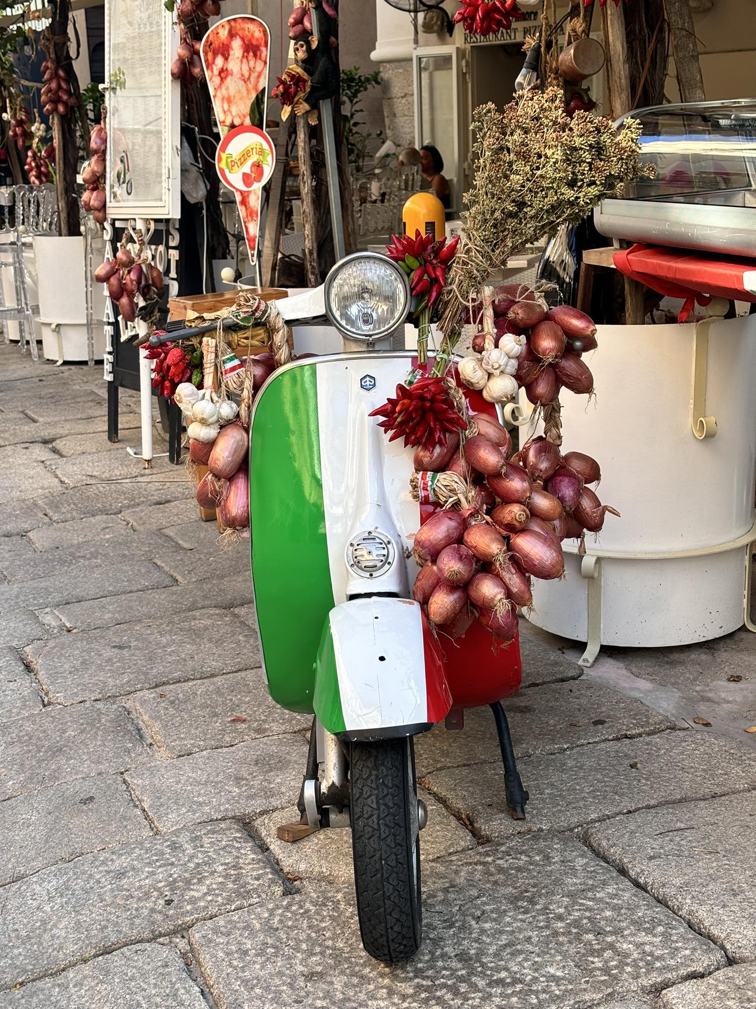 Eine Reise durch Kalabrien: Entdeckung des Herzens Italiens für den Bella Italia Store