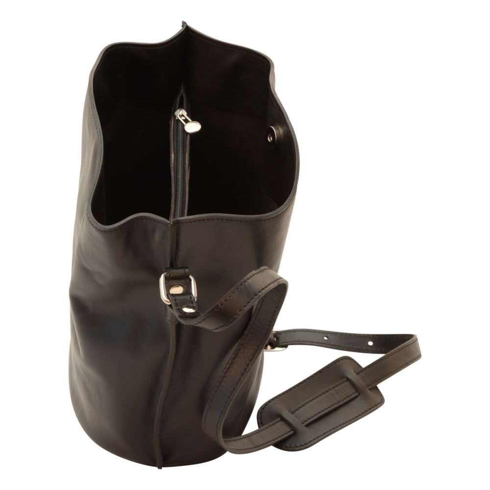 Leder Shoulder Bag Schwarz – Rückansicht mit Schulterriemen
