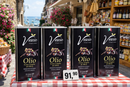 kaltgepresstes Olivenöl 5L Extra Vergine aus Italien mehrere Kanister in mediterraner Marktszene