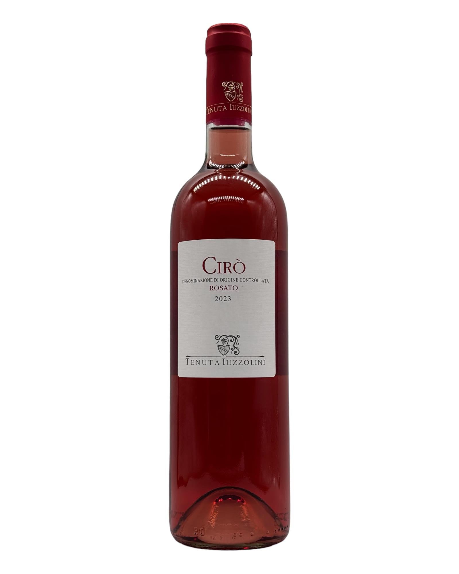 Flasche des italienischen Roséweins Cirò Rosato 2023 von Tenuta Iuzzolini, perfekt für leichte Sommergerichte und Meeresfrüchte.