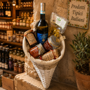     Italienischer Geschenkkorb mit Pinot Grigio und Feinkost aus Sizilien
