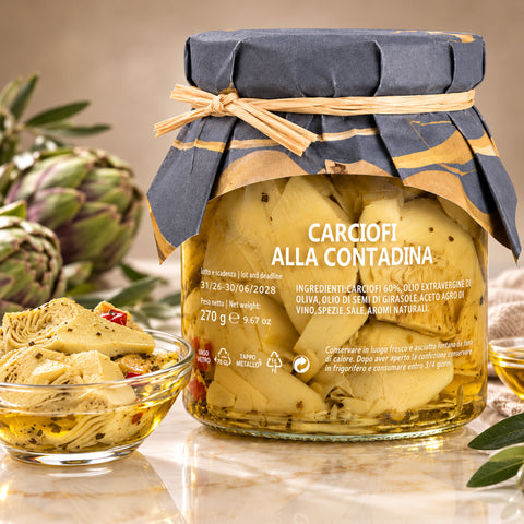 Artischocken in Olivenöl aus Italien – Produktaufnahme mit dezenter Spiegelung