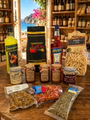 Rustikaler italienischer Gourmet Geschenkkorb mit kalabrischen und sizilianischen Delikatessen für Aperitivo & Genussmomente