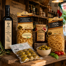 Feinkost Geschenkset aus Italien mit Olivenöl, Pasta, Oliven und Tropea Zwiebelmousse für Feinschmecker