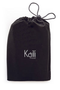 Italienische Tablet Hülle Leder mit schwarzem Schutzbeutel, Tablet Tasche Echtleder Italien inklusive Staubschutz, elegante Verpackung
