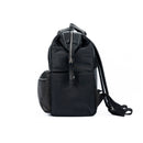 Italienischer Rucksack aus Nylon und echtem Leder – wasserabweisend, schwarz, elegantes Design mit glänzenden Nickel-Details, handgefertigt in Italien