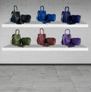 RB1006Y | Borsa Secchiello con Pochette in Vera Pelle Made in Italy.Tracollina con attacchi a moschettone in metallo Oro Lucido - Colore Viola - Dimensioni: cm 16 x 14 x 21 + Manico 13 cm-4
