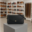 Kleine Damen Umhängetasche Schwarz Leder elegant Made in Italy