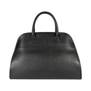 Italienische Damen Handtasche aus Echtleder – Modell Frida in Schwarz. Elegante Henkeltasche mit goldfarbenen Metall-Details, hochwertig handgefertigt in Italien.