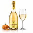 Ca' del Bosco Franciacorta Extra Brut mit Schaumweinglas und kleinem Herbstkürbis