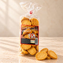 Crostini di Mais Colacchio – Knusprige Mais-Crostini, 250 g – Produktansicht auf cremefarbenem Travertin