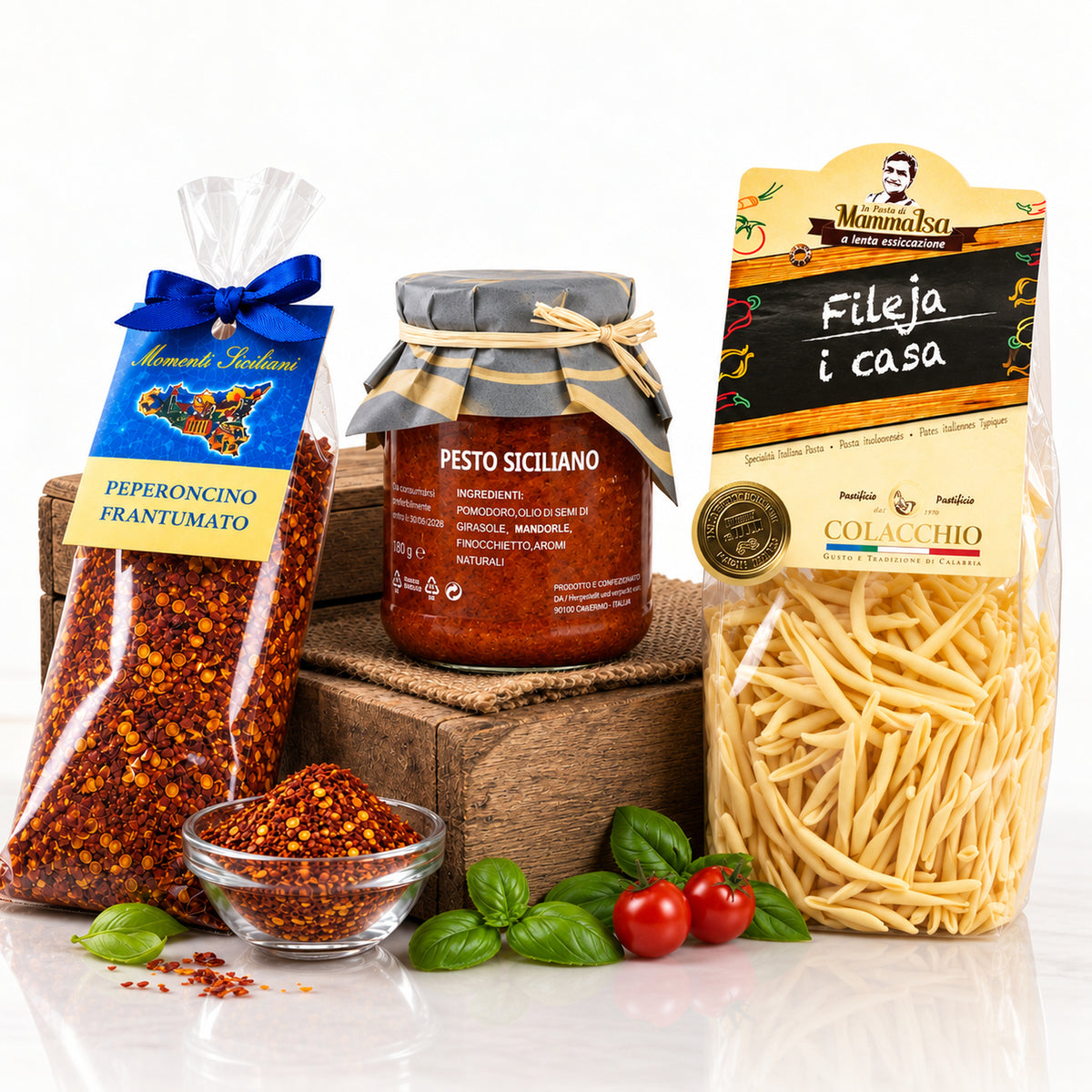 Fileja Calabrese mit Pesto Siciliano und Peperoncino – Italienisches Genuss Paket