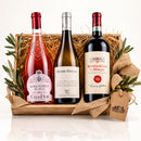 Italienisches Weinpaket kaufen – Premium Wein mit Rosé, Weißwein & Rotwein – Produktset auf der originalen Unterlage