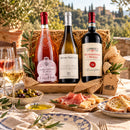 Italienisches Weinpaket kaufen – Premium Wein mit Rosé, Weißwein & Rotwein – Serviervorschlag auf einer italienischen Terrasse