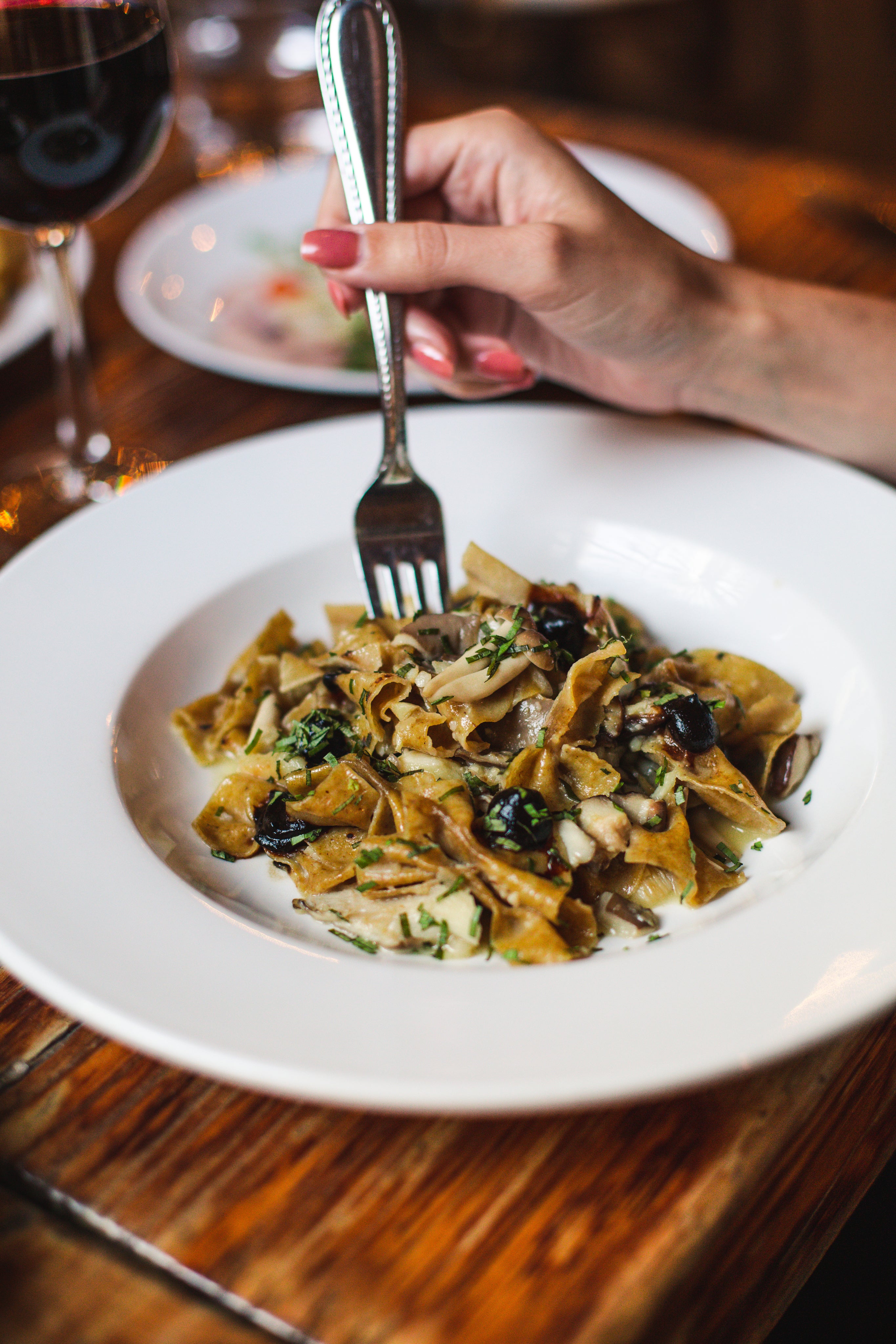 gourmet-pasta-in-white-bowl.jpg