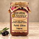 Schwarze Olivencreme Paté di Olive Nere, 230 g von Delizie Vaticane di Tropea auf hellem Stein